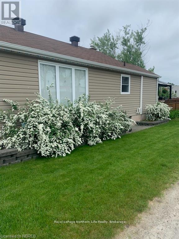 1590 Cholette Street, North Bay (Birchaven), Ontario  P1A 0A9 - Photo 42 - X12131823