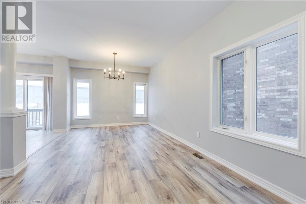 5160 Bird Boulevard, Burlington, Ontario  L7L 7J4 - Photo 3 - 40725657