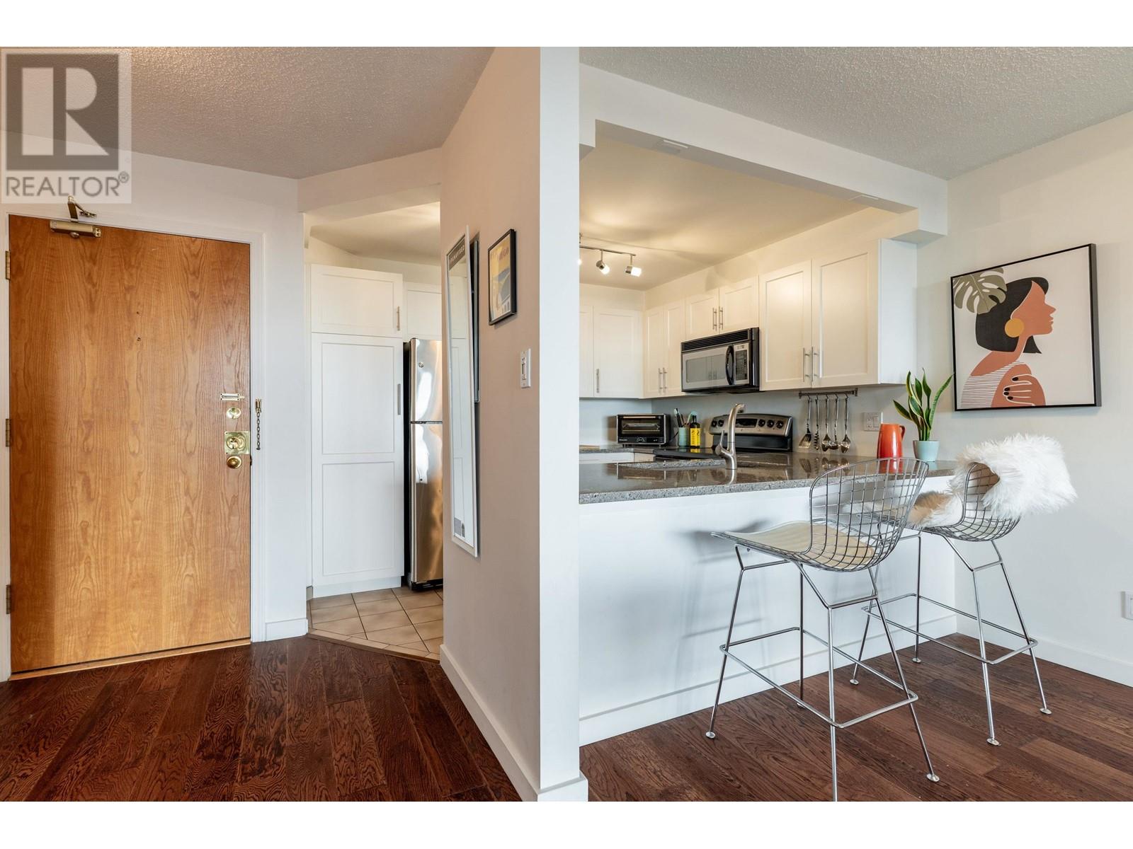 905 1065 Quayside Drive, New Westminster, British Columbia  V3M 1C5 - Photo 10 - R2999324