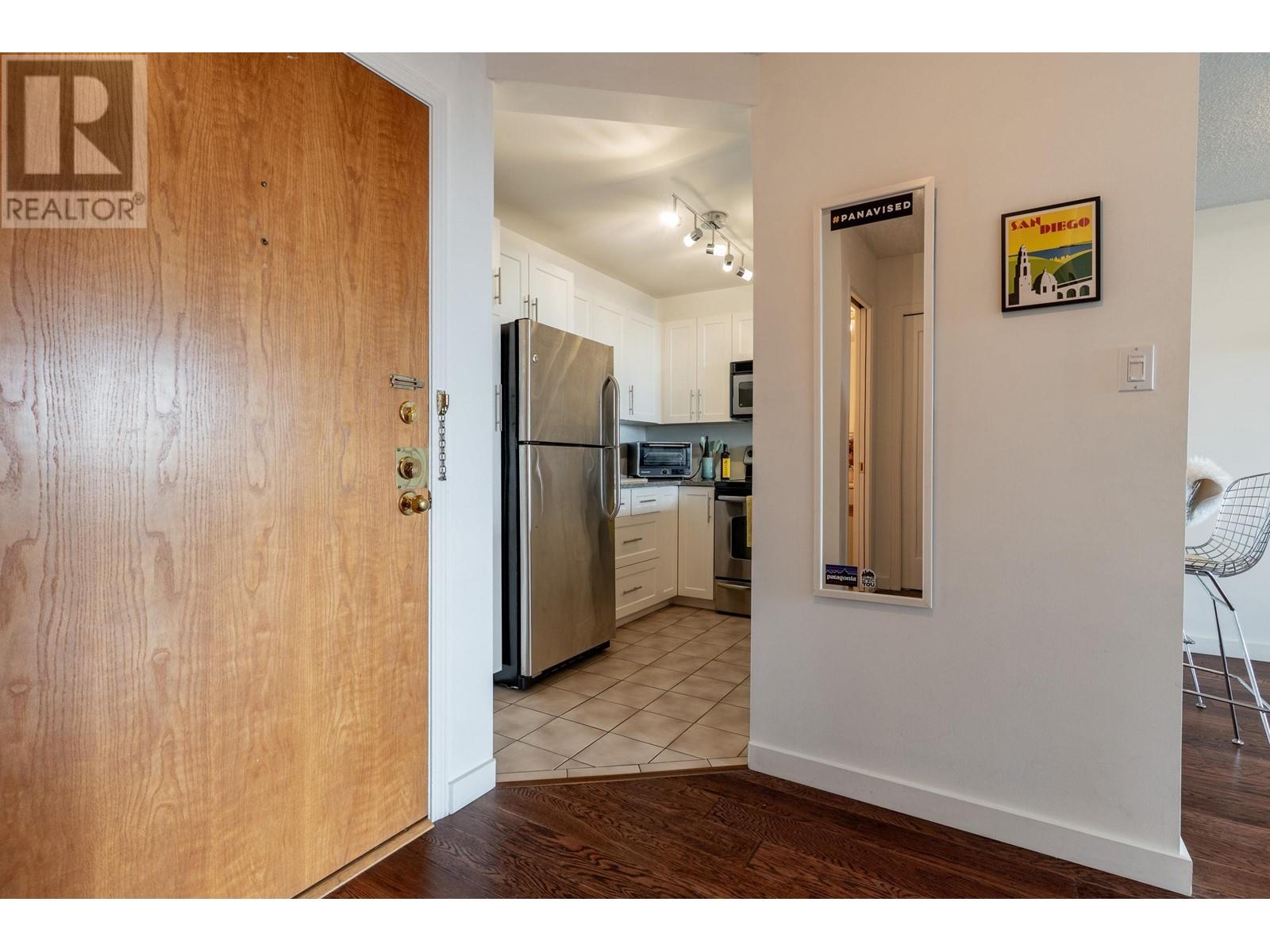 905 1065 Quayside Drive, New Westminster, British Columbia  V3M 1C5 - Photo 6 - R2999324