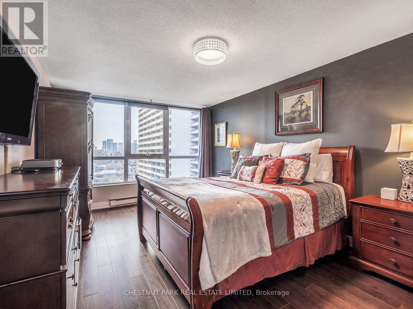 Ph1 - 360 Bloor Street E, Toronto, Ontario  M4M 3M3 - Photo 19 - C12131668