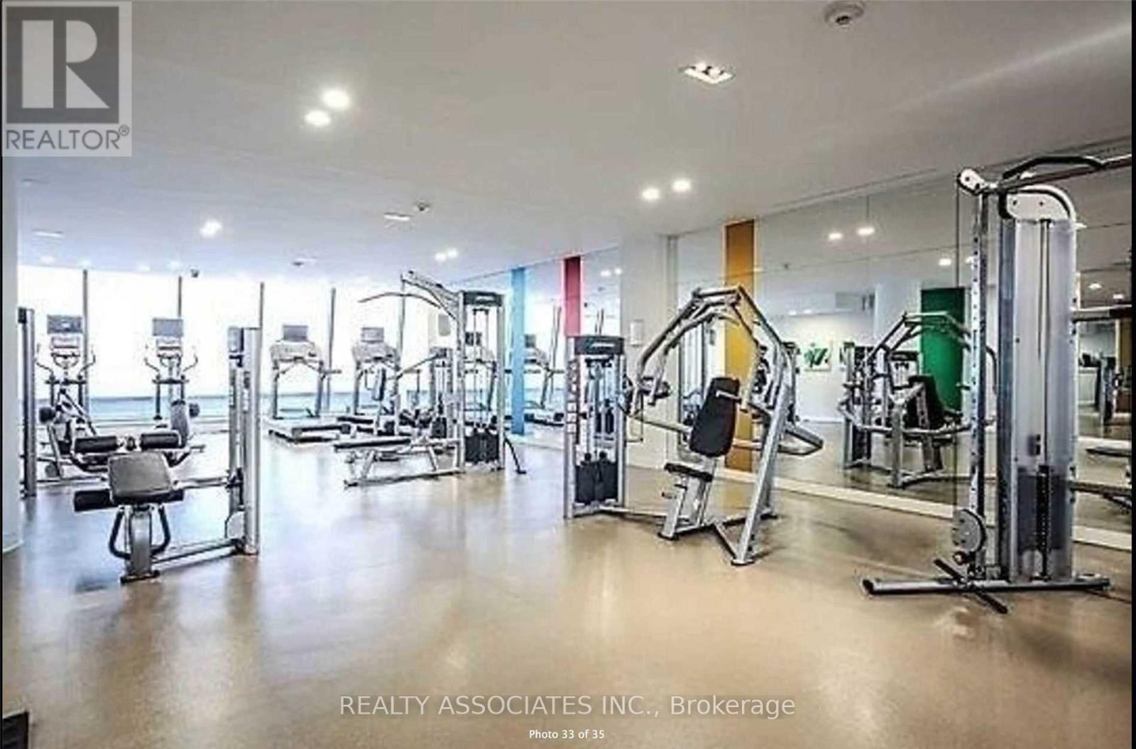 1309 - 832 Bay Street, Toronto, Ontario  M5S 1Z6 - Photo 10 - C12131723