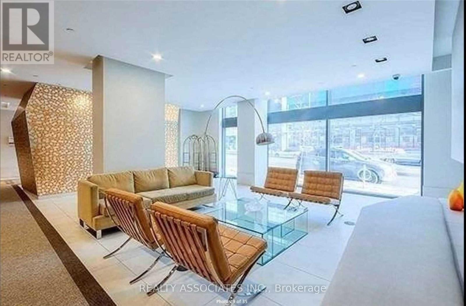 1309 - 832 Bay Street, Toronto, Ontario  M5S 1Z6 - Photo 16 - C12131723