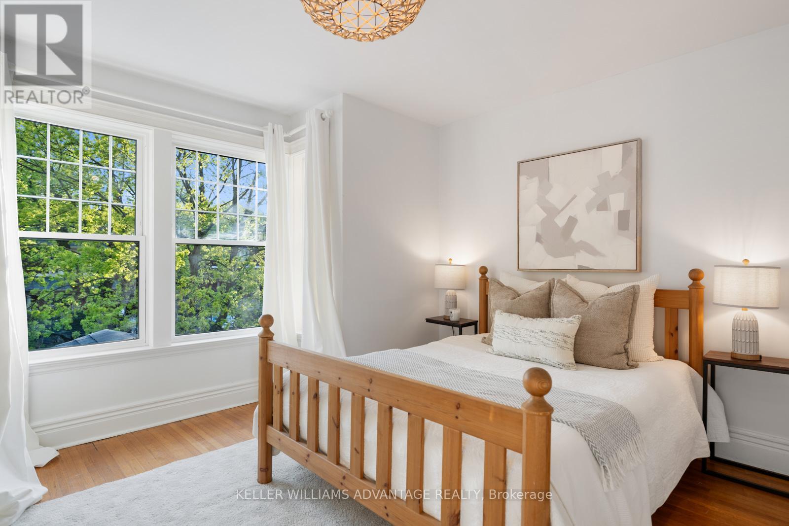 37 Brookmount Road, Toronto, Ontario  M4L 3N3 - Photo 14 - E12131695