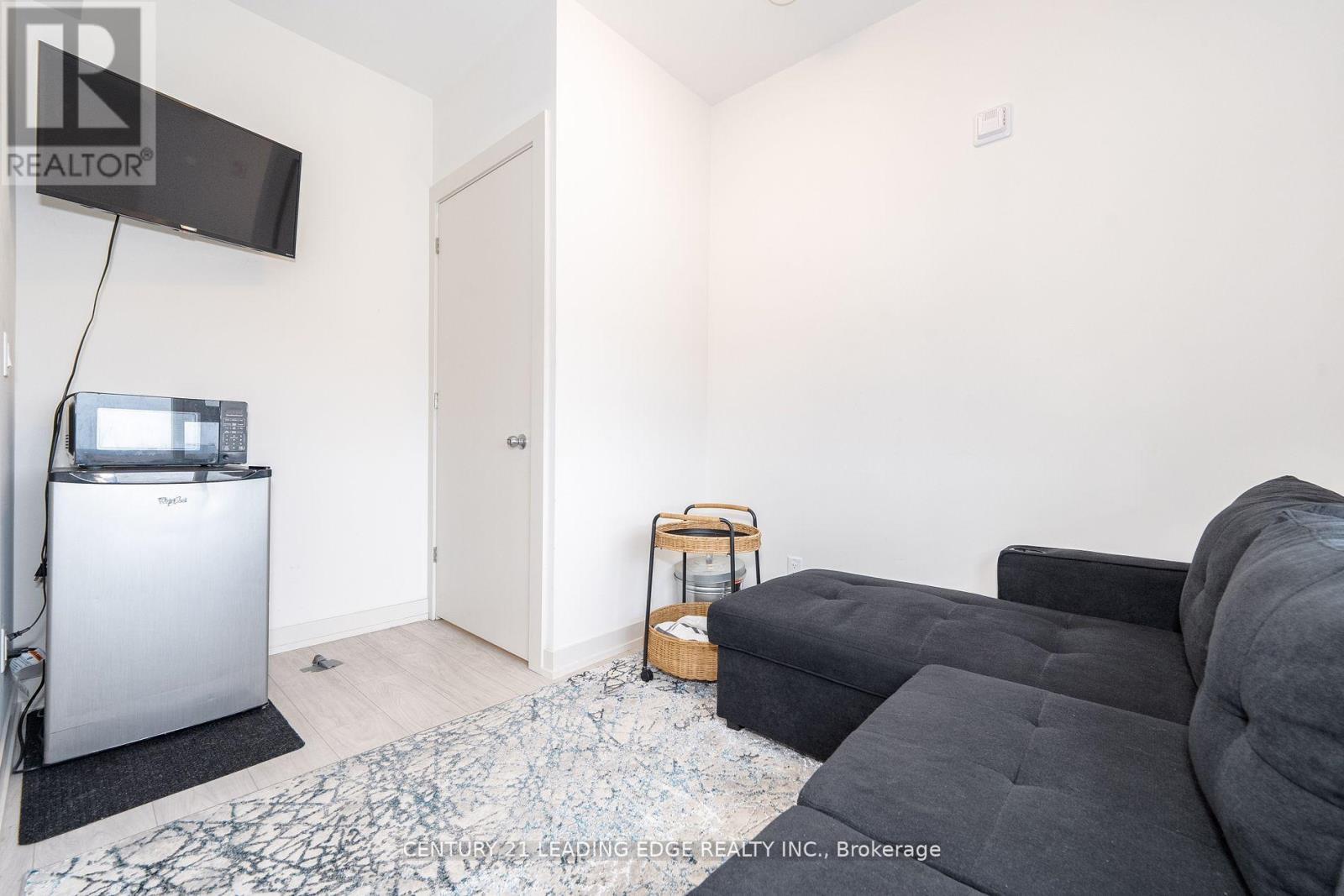 1003 - 90 Glen Everest Road, Toronto, Ontario  M1N 0C3 - Photo 9 - E12131743