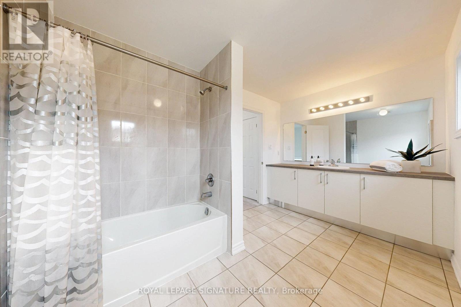 137 Elephant Hill Drive, Clarington, Ontario  L1C 0V9 - Photo 25 - E12131792