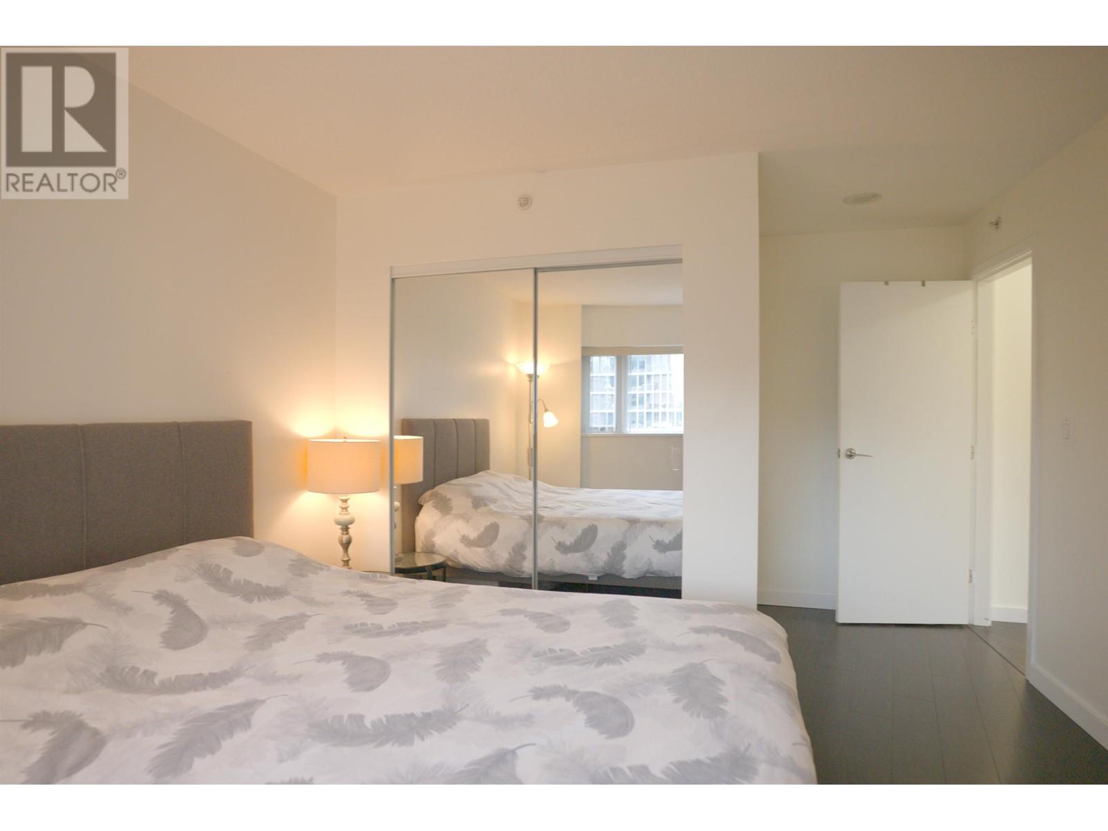 Listing Picture 9 of 40 : 1907 918 COOPERAGE WAY, Vancouver / 溫哥華 - 魯藝地產 Yvonne Lu Group - MLS Medallion Club Member