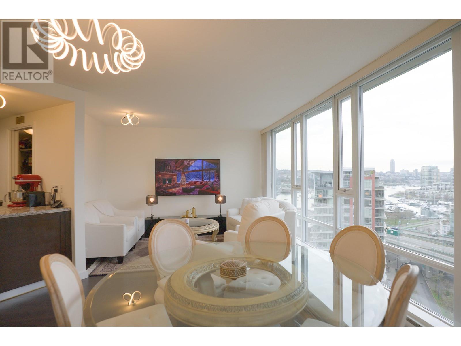 Listing Picture 7 of 40 : 1907 918 COOPERAGE WAY, Vancouver / 溫哥華 - 魯藝地產 Yvonne Lu Group - MLS Medallion Club Member