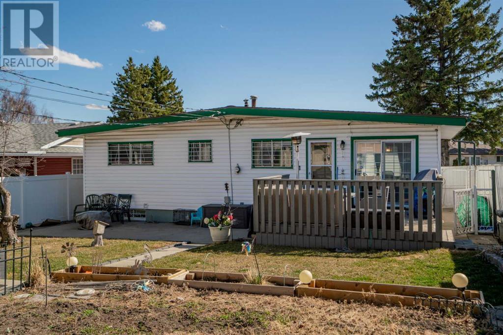 908 Raynard Crescent Se, Calgary, Alberta  T2A 1X9 - Photo 40 - A2211548