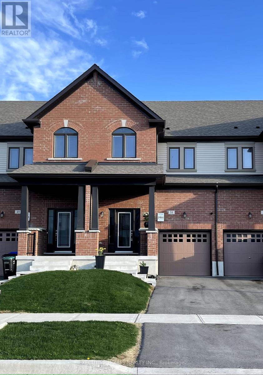 51 LORNE THOMAS PLACE, New Tecumseth, Ontario