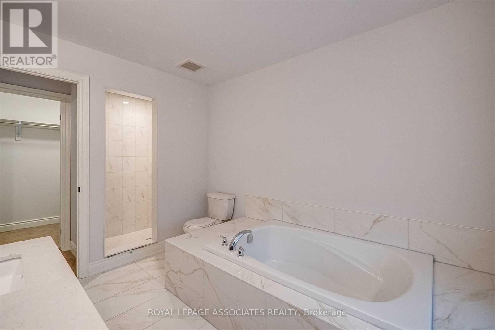 16 Ballinger Way, Uxbridge, Ontario  L9P 0R5 - Photo 33 - N12131767