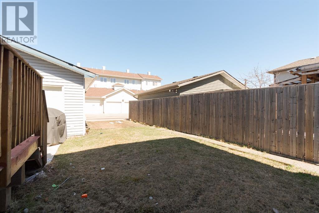 140 Warbler Avenue, Fort Mcmurray, Alberta  T9K 0A2 - Photo 48 - A2217987