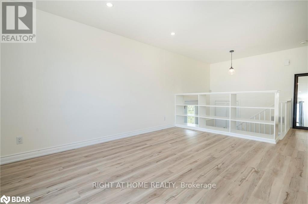 572 Spruce Street, Collingwood, Ontario  L9Y 4R2 - Photo 15 - S12131651