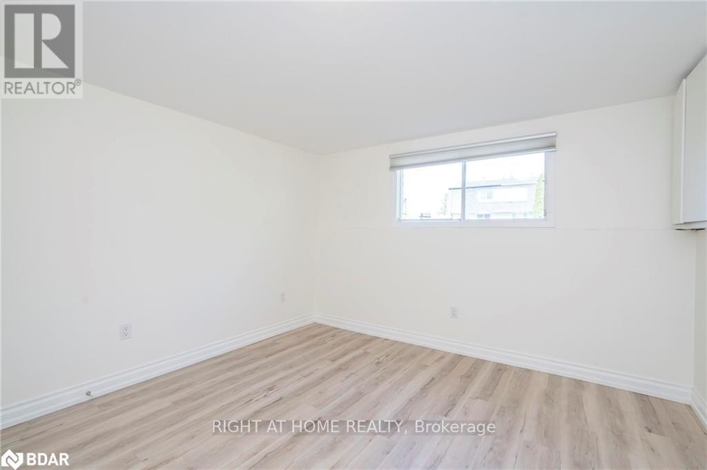 572 Spruce Street, Collingwood, Ontario  L9Y 4R2 - Photo 19 - S12131651