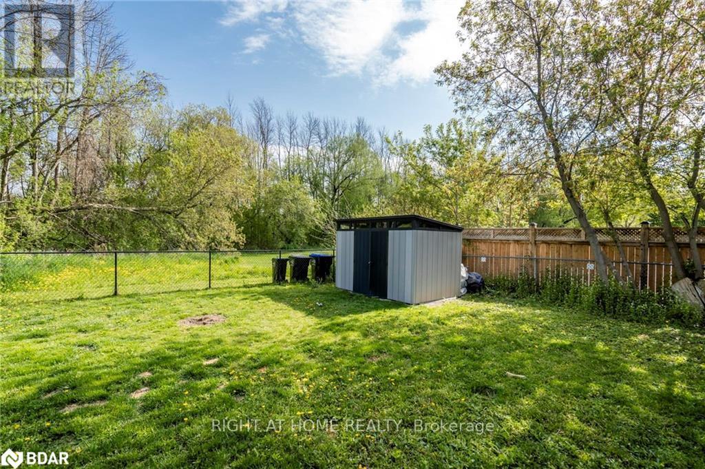 572 Spruce Street, Collingwood, Ontario  L9Y 4R2 - Photo 41 - S12131651