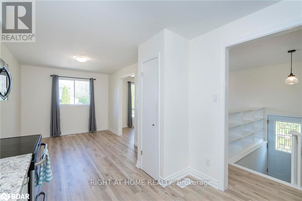572 Spruce Street, Collingwood, Ontario  L9Y 4R2 - Photo 7 - S12131651