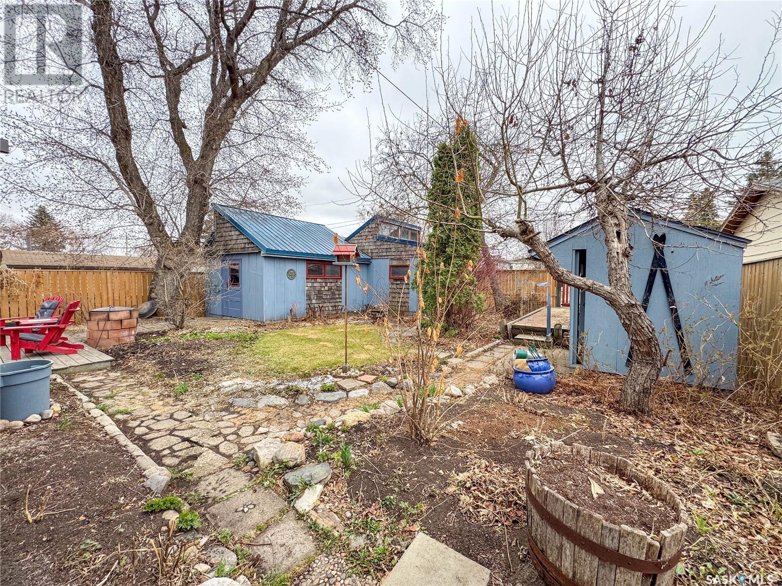 33 25th Street E, Prince Albert, Saskatchewan  S6V 1S4 - Photo 23 - SK005001