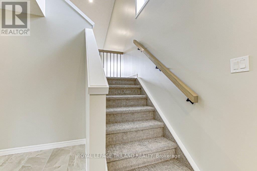 Photo 5 of 34 for Lot 8 Macleod Court
