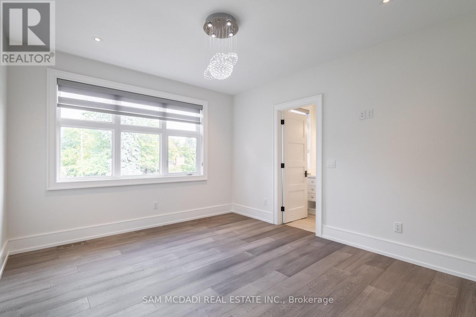 1615 Petrie Way, Mississauga, Ontario  L5J 1G8 - Photo 26 - W12131633