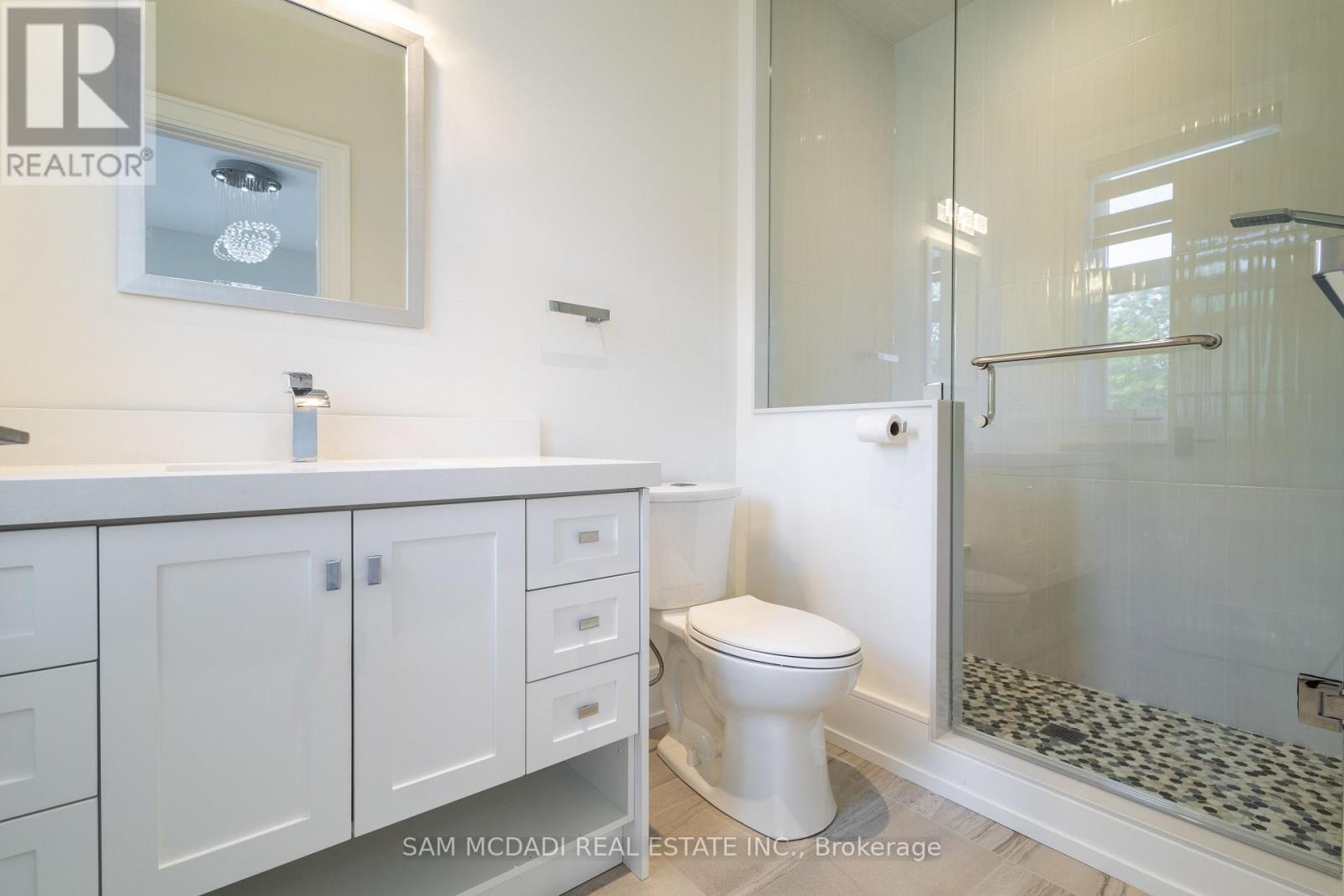 1615 Petrie Way, Mississauga, Ontario  L5J 1G8 - Photo 29 - W12131633