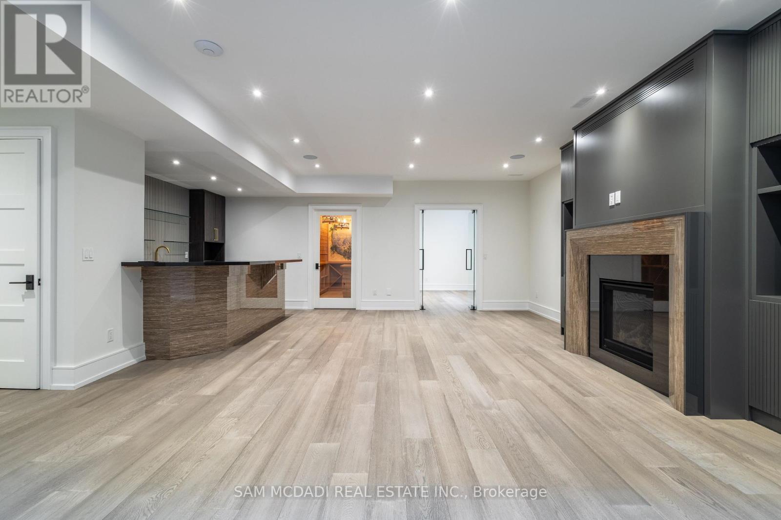 1615 Petrie Way, Mississauga, Ontario  L5J 1G8 - Photo 35 - W12131633