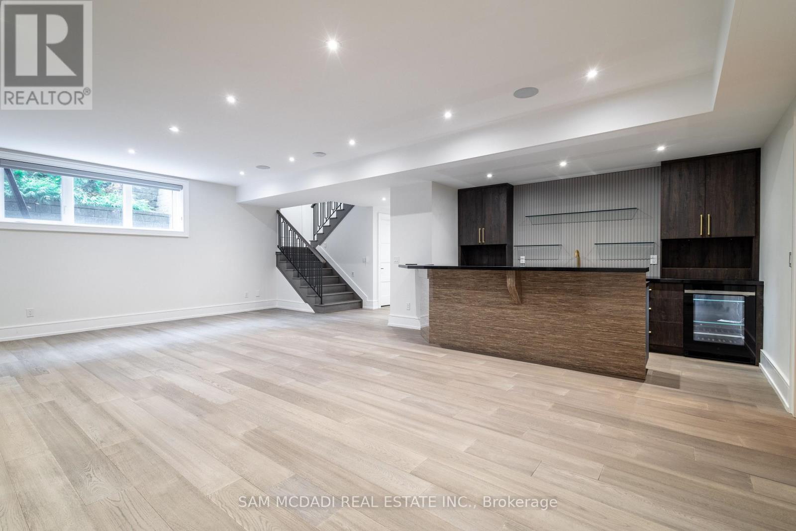 1615 Petrie Way, Mississauga, Ontario  L5J 1G8 - Photo 38 - W12131633