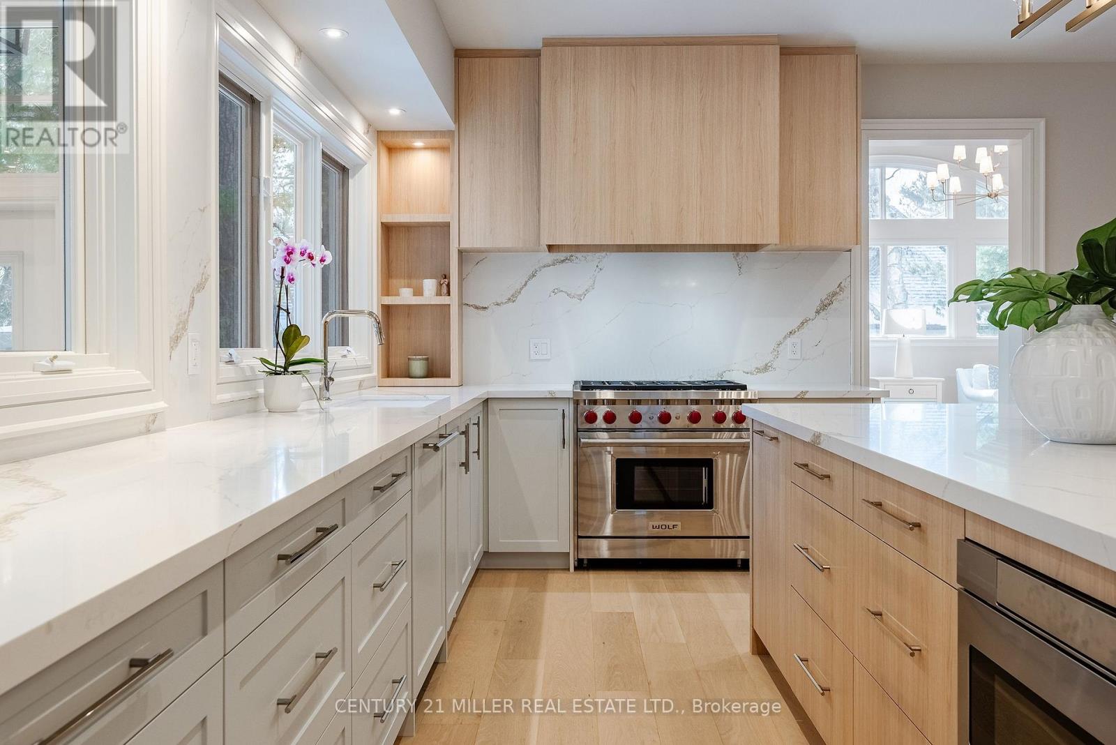1310 Duncan Road, Oakville, Ontario  L6J 2P8 - Photo 11 - W12131667
