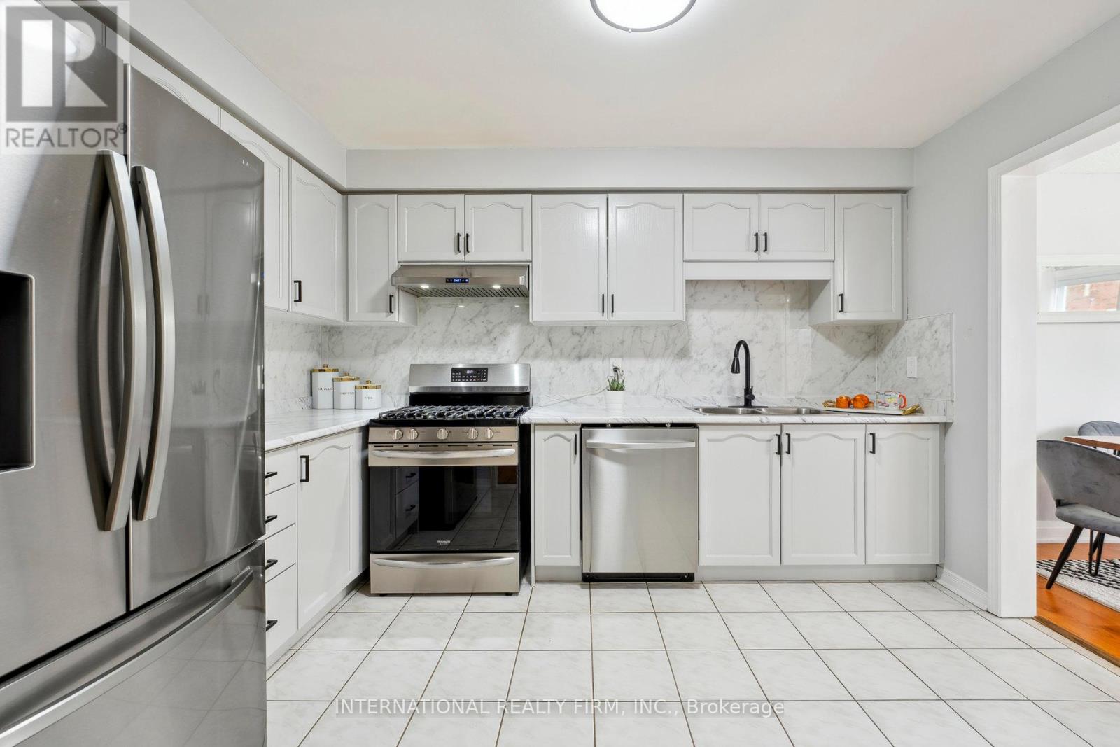 20 Arid Avenue, Brampton, Ontario  L6R 1P9 - Photo 16 - W12131760