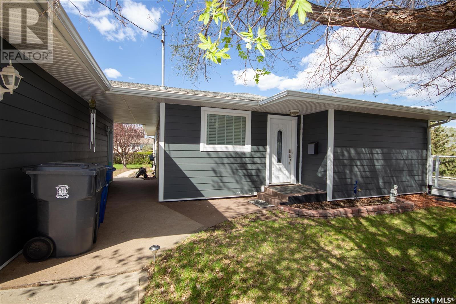 Property at 51 25th STREET image 3
