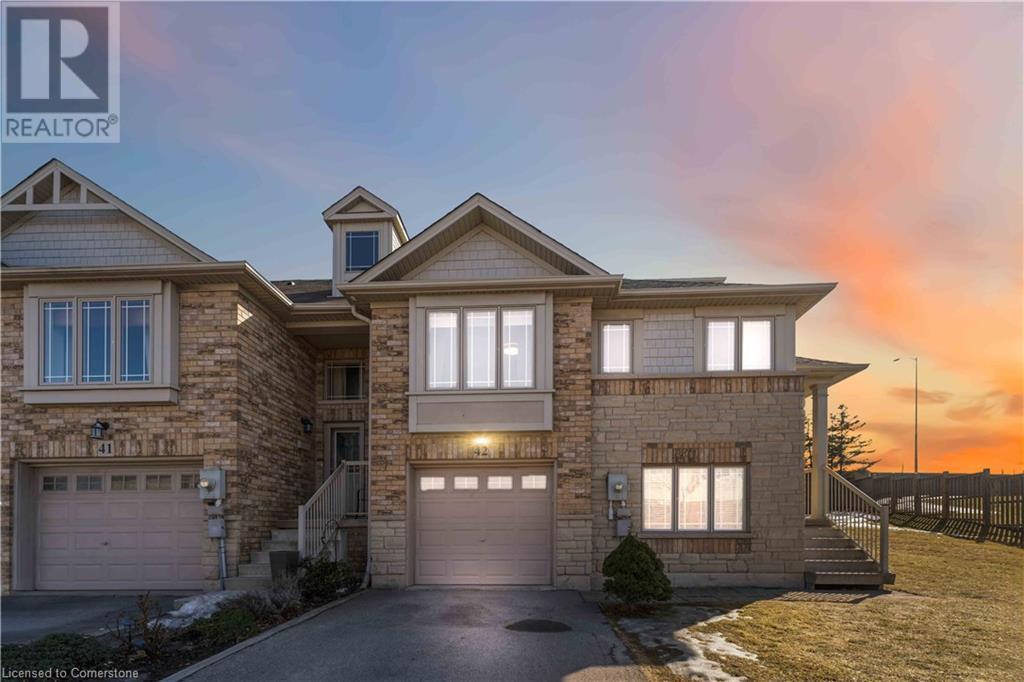 242 Upper Mount Albion Road Unit# 42, Hamilton, Ontario  L8J 0B1 - Photo 1 - 40725892