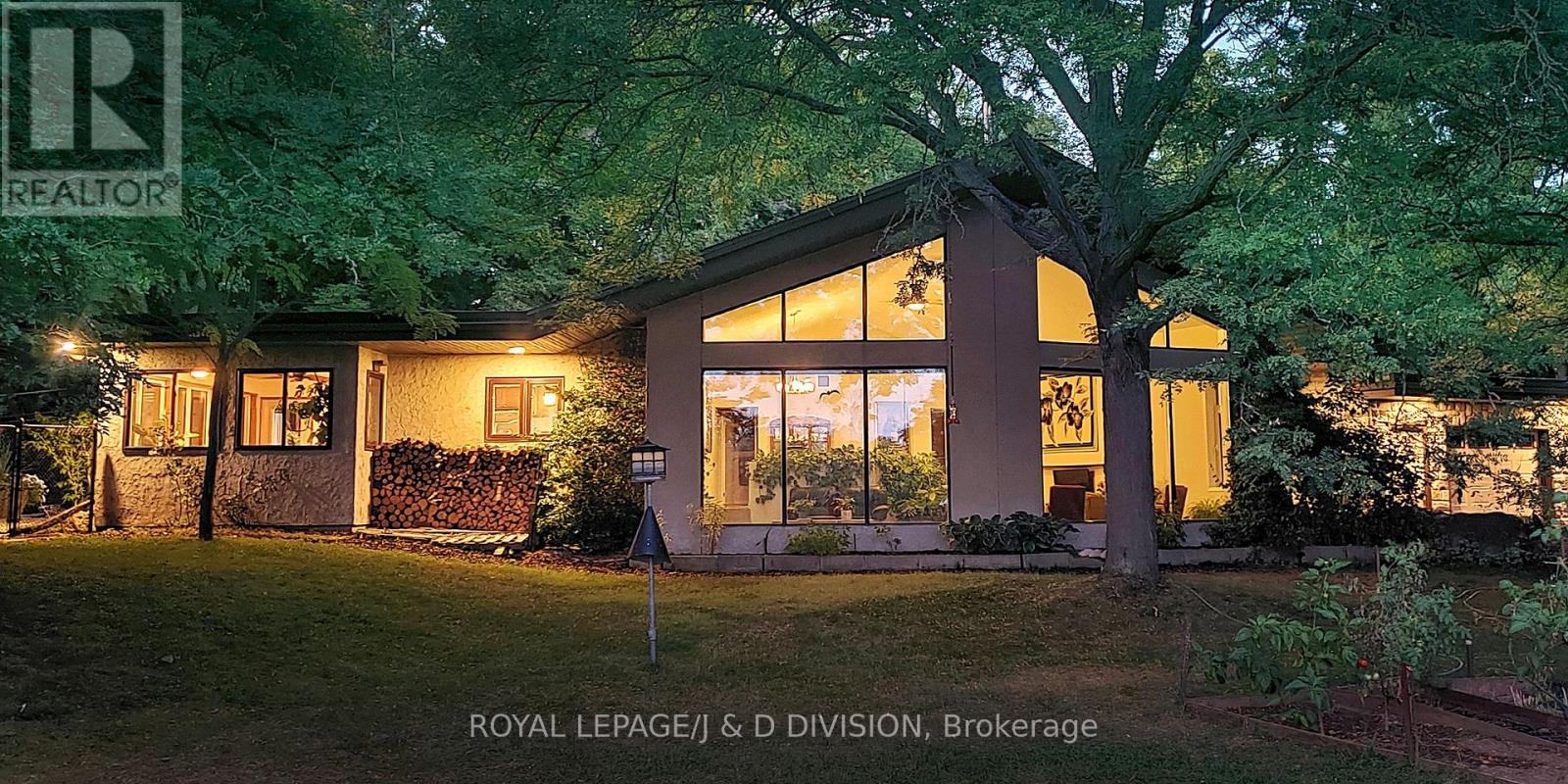 Property at 295 BRANT ROAD image 1
