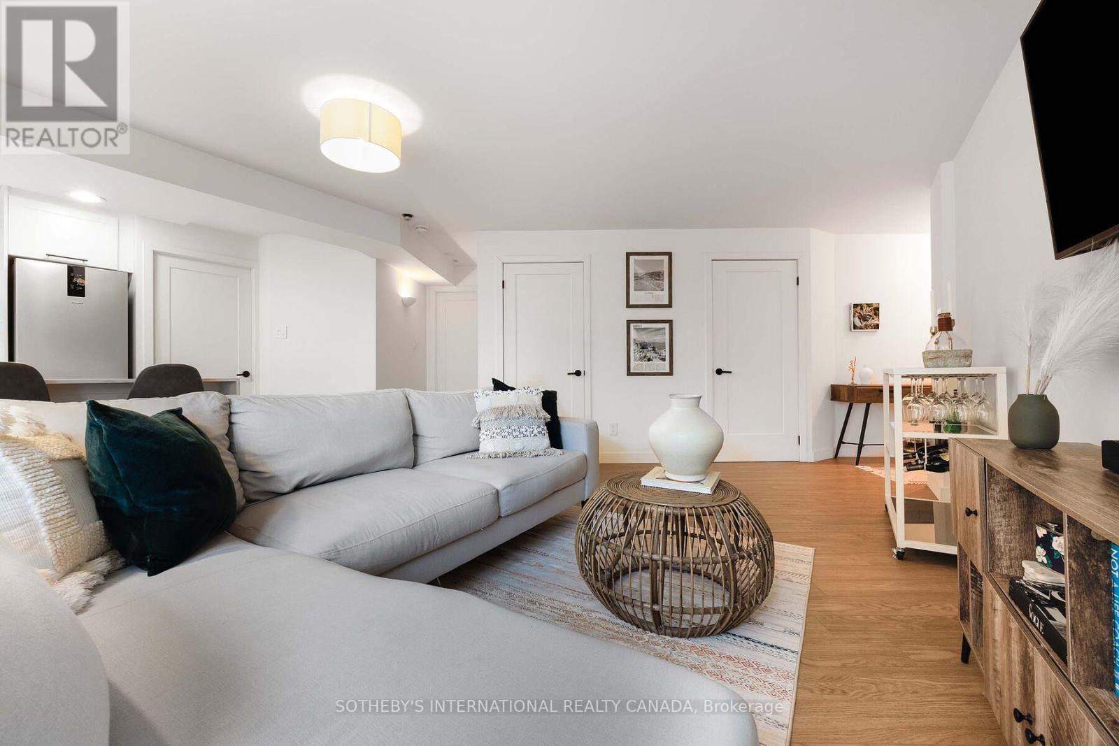 213 - 801 King Street W, Toronto, Ontario  M5V 3C9 - Photo 2 - C12131880