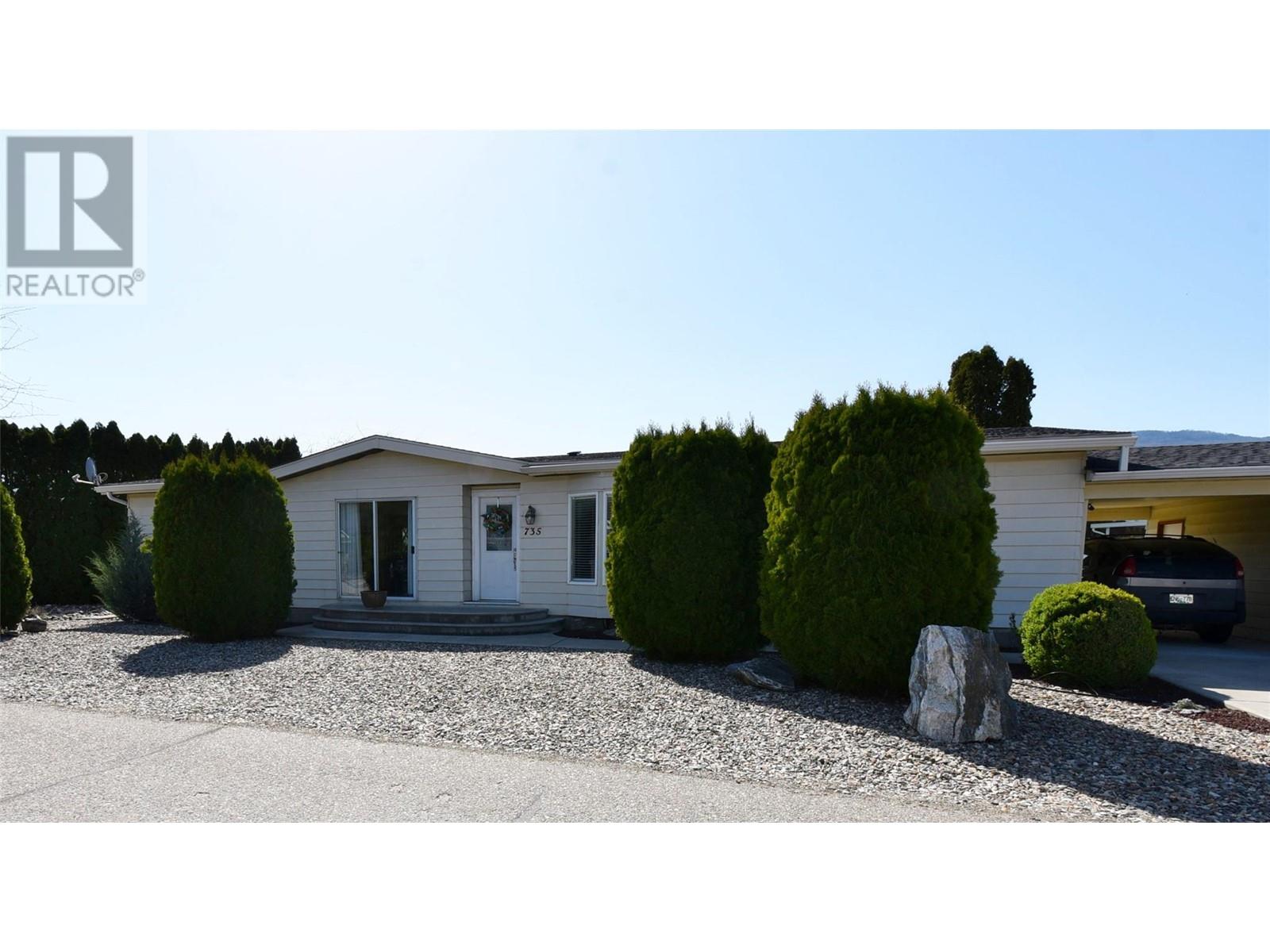 735 3 Street, Vernon, British Columbia