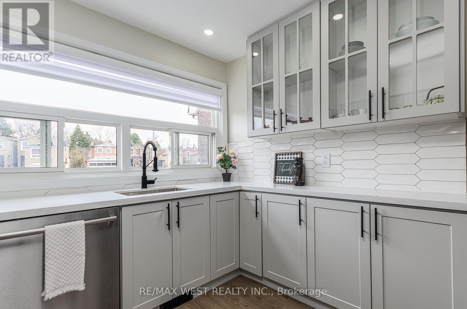 33 - 377 Military Trail, Toronto, Ontario  M1E 4E2 - Photo 13 - E12131828