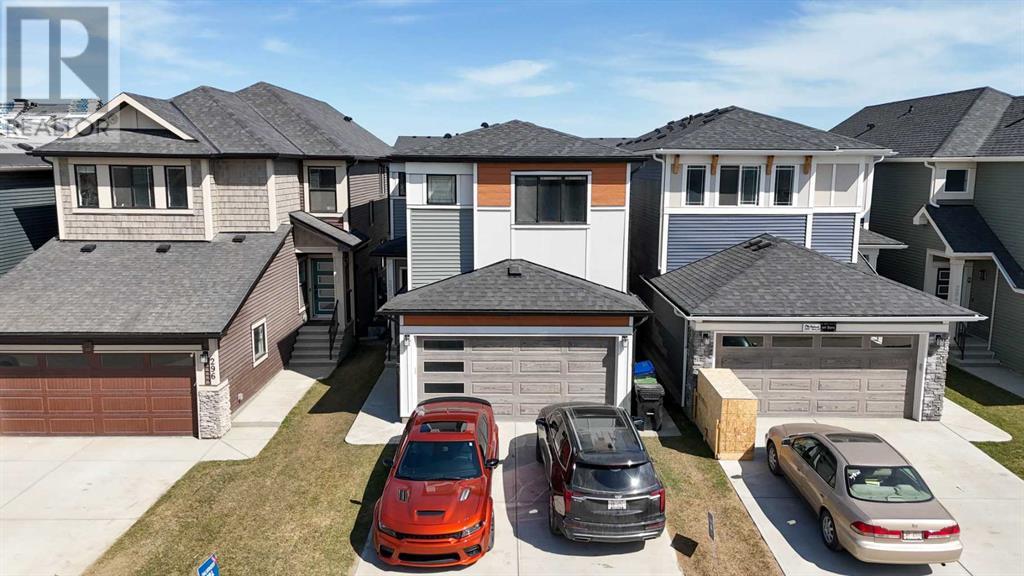 Property at 292 Homestead Grove NE image 2
