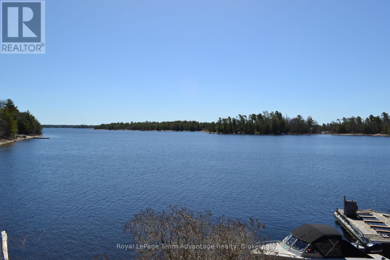 Property at 25 A 27 ISLAND image 3