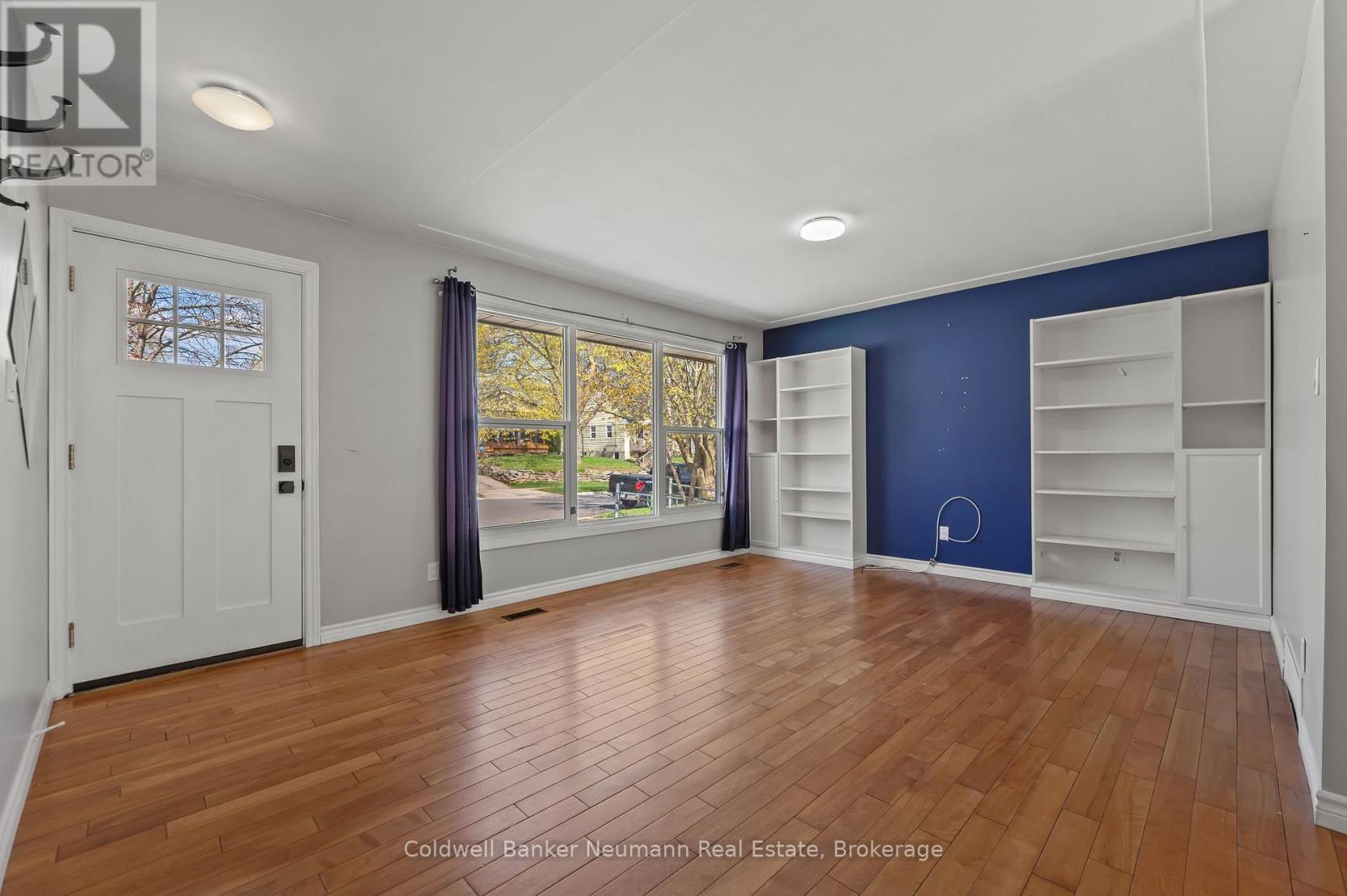 Property at 56 RIDGEWOOD AVENUE image 4