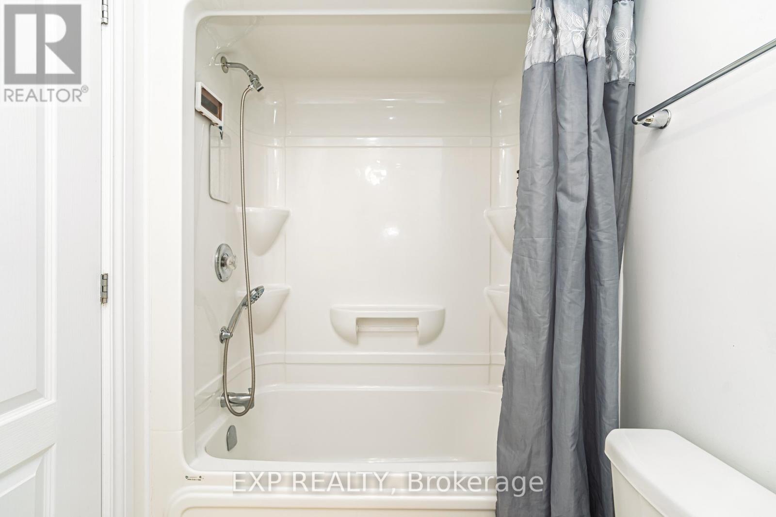 2353 Marble Crescent, Clarence-Rockland, Ontario  K4K 0H1 - Photo 24 - X12131984