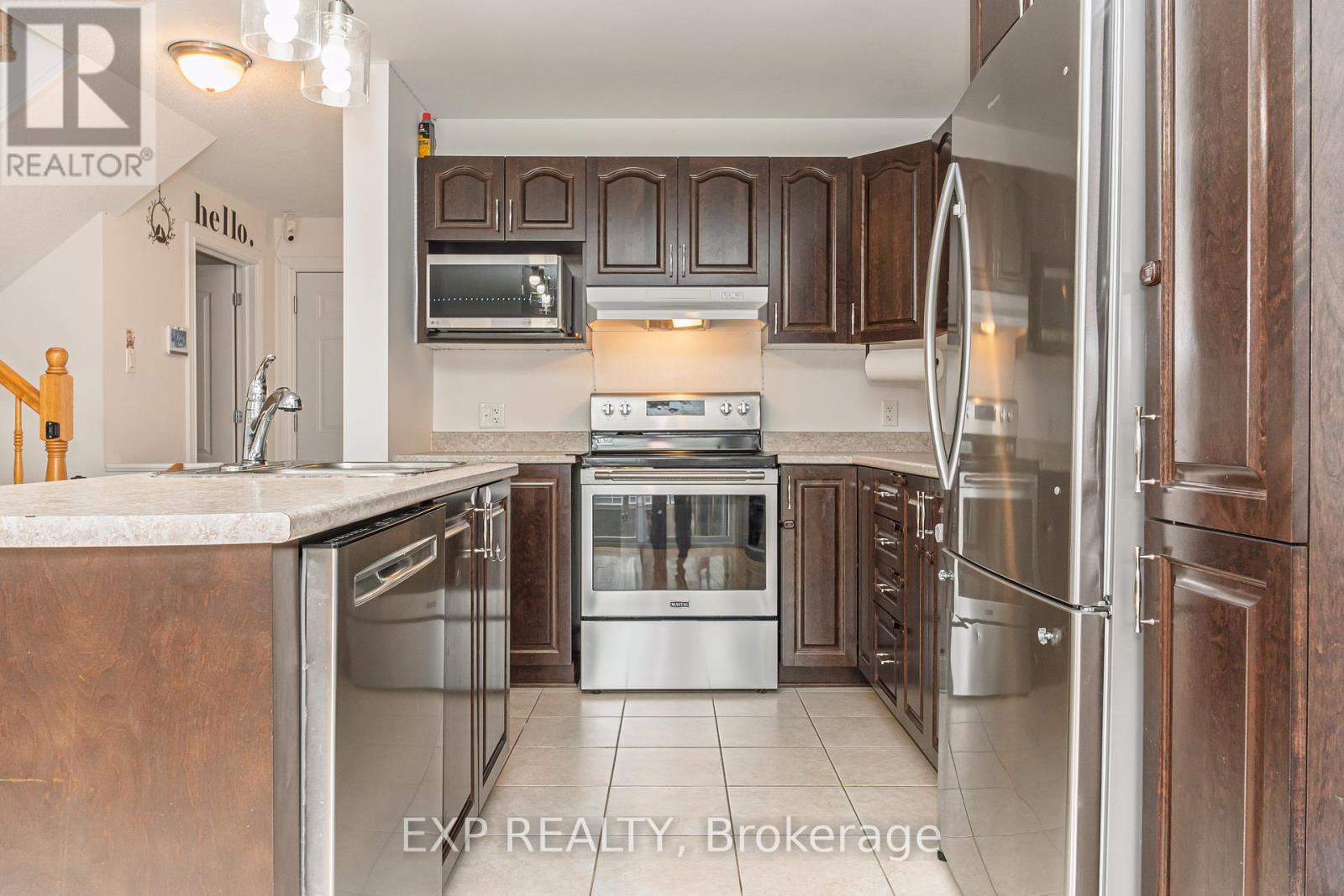 2353 Marble Crescent, Clarence-Rockland, Ontario  K4K 0H1 - Photo 7 - X12131984