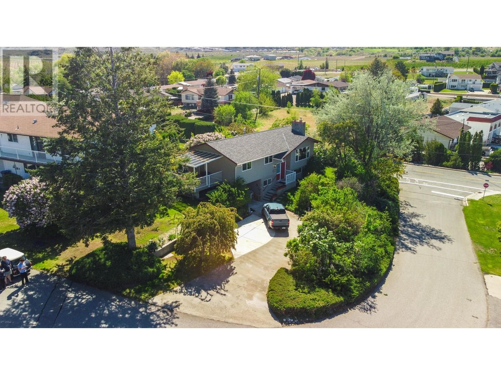 3 Dogwood Place, Osoyoos, British Columbia  V0H 1V1 - Photo 2 - 10345175