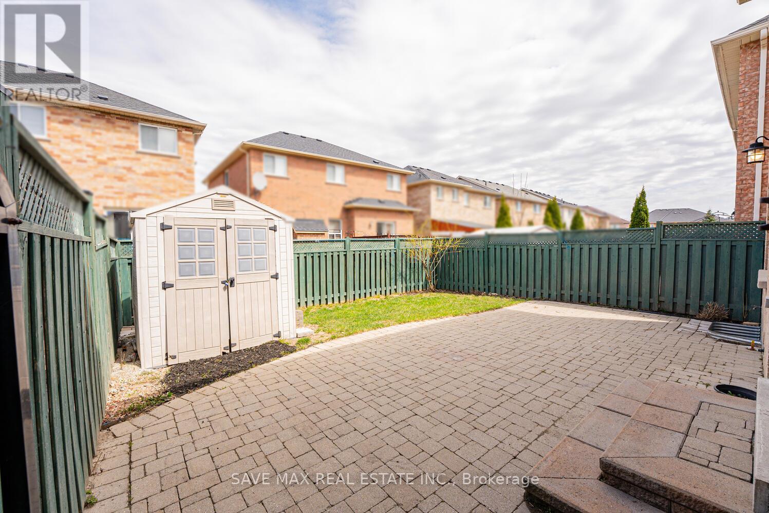 46 Lockburn Crescent, Brampton, Ontario  L7A 3W7 - Photo 31 - W12131852