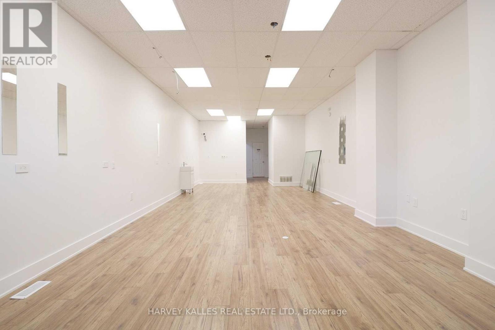 1230 King Street W, Toronto, Ontario  M6K 1G4 - Photo 3 - W12131869