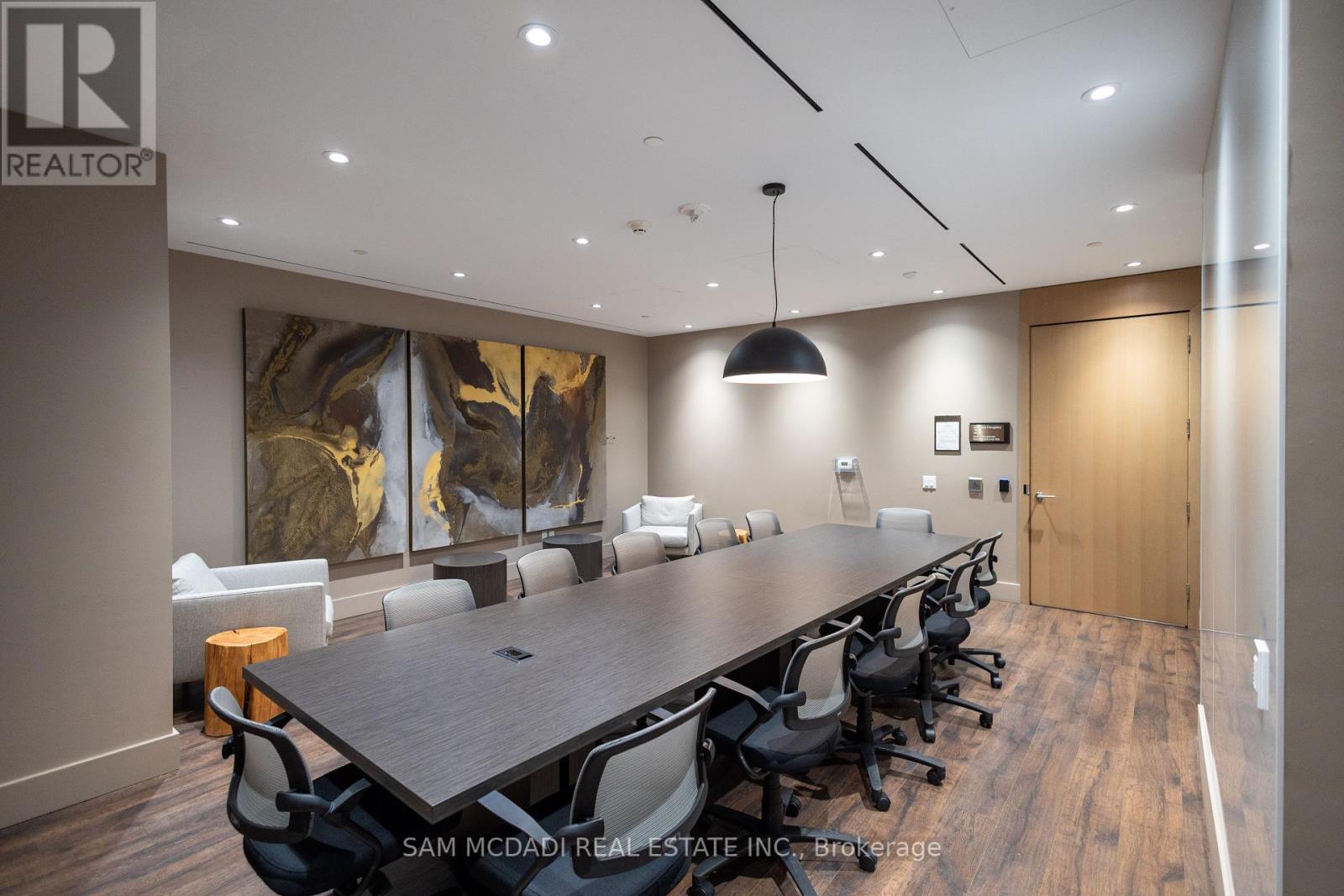 321 - 21 Park Street E, Mississauga, Ontario  L5G 1L7 - Photo 26 - W12131881