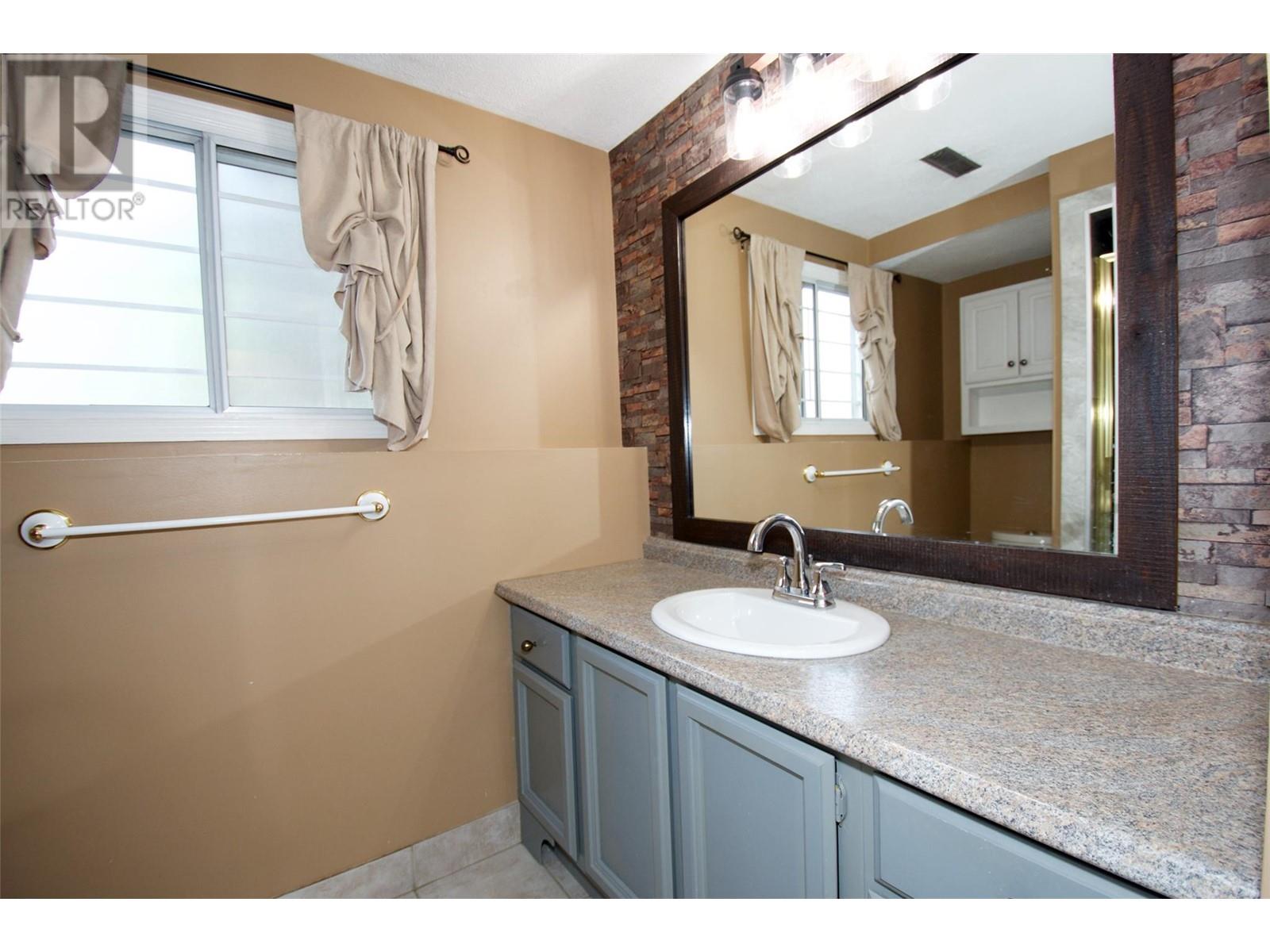 930 Hickory Road, Kelowna, British Columbia  V1X 4K7 - Photo 32 - 10346584