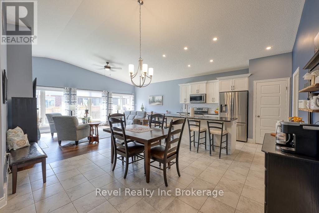 19 Sutherland Crescent, Ingersoll, Ontario  N5C 0E3 - Photo 5 - X12132000