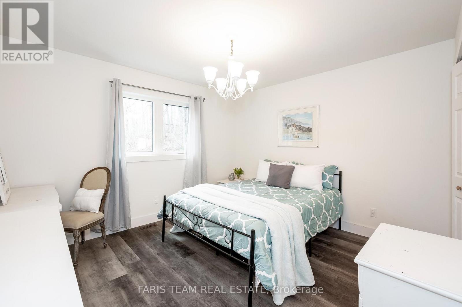 1036 Beverley Lane, Minden Hills, Ontario  K0M 2L1 - Photo 12 - X12131847