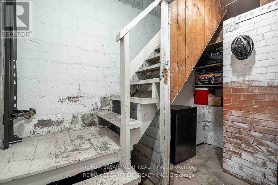 9 - 356 Hunter Street E, Hamilton, Ontario  L8N 1N8 - Photo 28 - X12131854