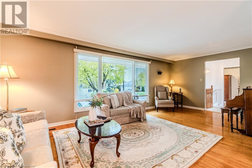 4411 Longmoor Drive, Burlington, Ontario  L7L 1X8 - Photo 7 - 40719295