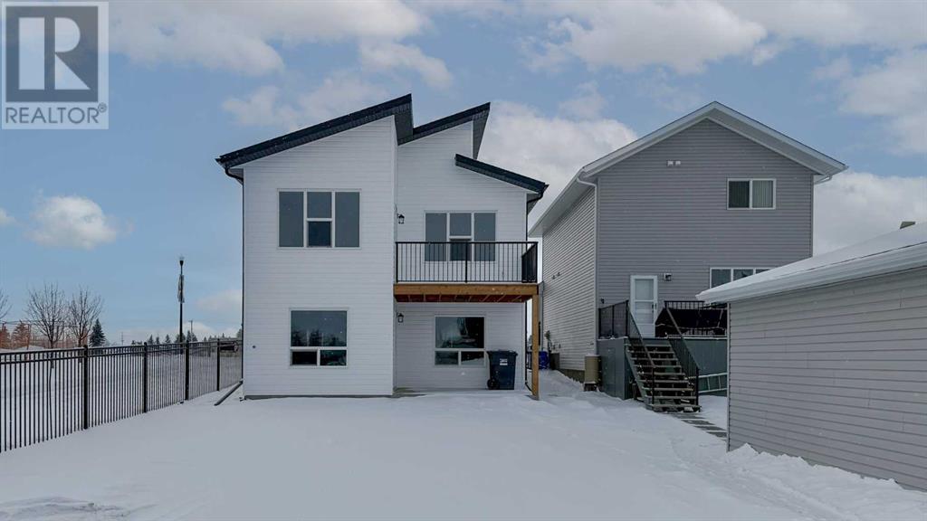 Property at 6 Memorial Parkway SW image 5