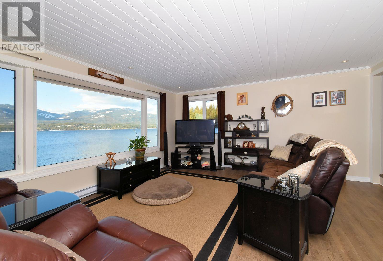 3181 Eagle Bay Road, Eagle Bay, British Columbia  V0E 1H1 - Photo 22 - 10305725